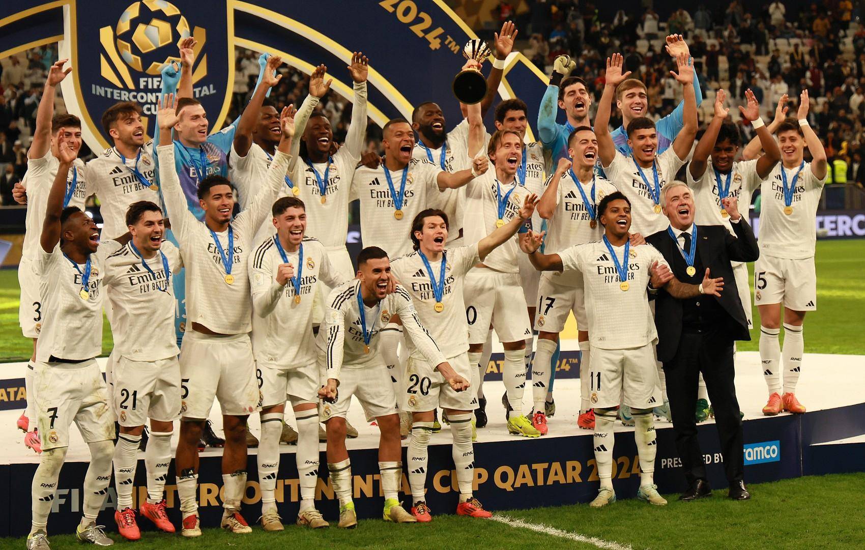 现在哪里还能买到这件拜仁125周年啤酒节正版球衣？