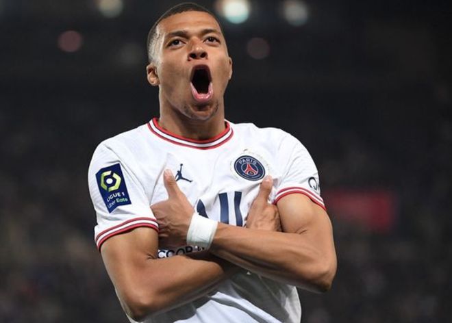 7连胜！随着维拉2-1绝杀阿森纳，英超最新积分榜出炉：曼城跌第3