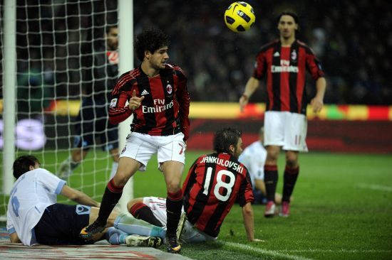 欧冠-巴萨VS法兰克福：巴萨要复仇，更重要的是晋级