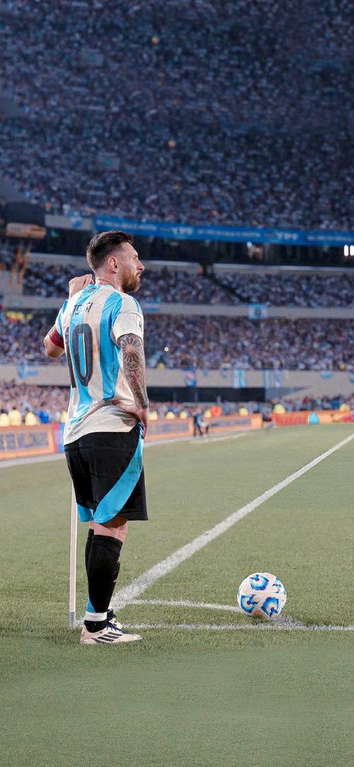 奥古斯托：凯拉特是一支正在他们的国家创造历史的球队