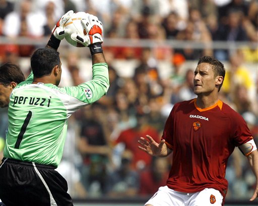 混团世界杯爆冷门！世界冠军丢大分，德韩首败，王曼昱回应伤病