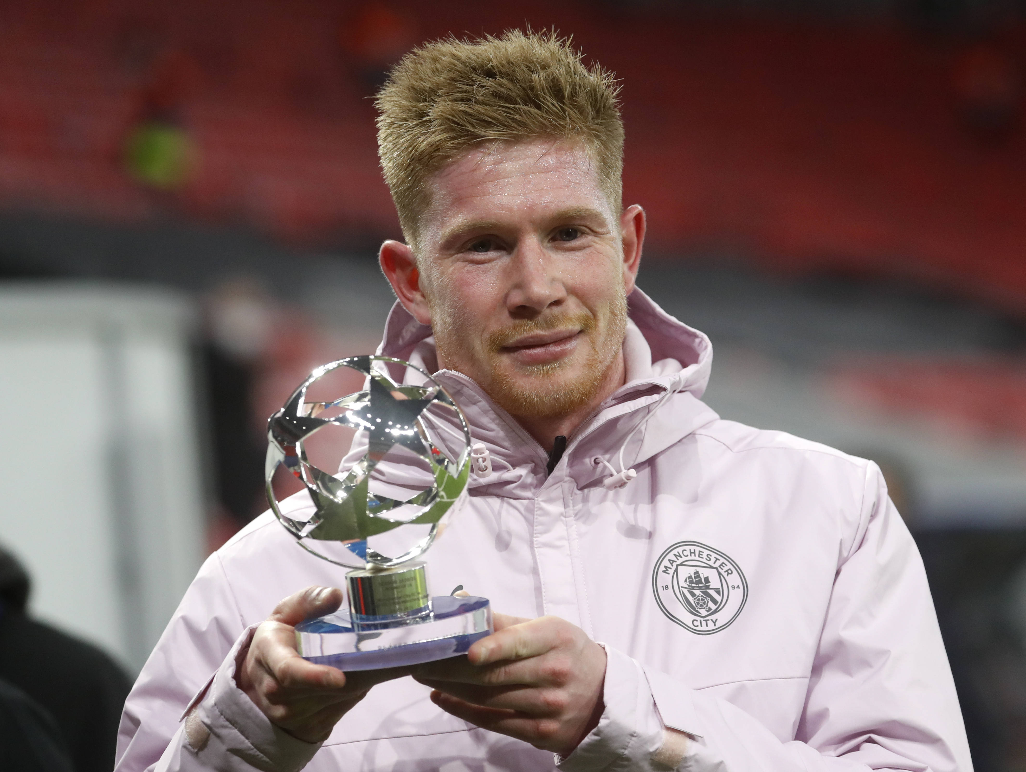 意甲战报：切凯里尼染红，拉齐奥0-0闷平十人克雷莫纳（意甲速递：切凯里尼染红，拉齐奥0-0战平十人克雷莫纳）