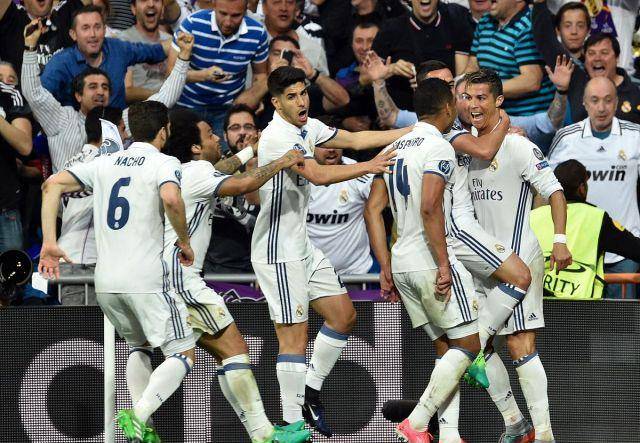 赛后那一幕让所有球迷破防